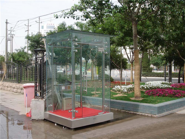玻璃岗亭03